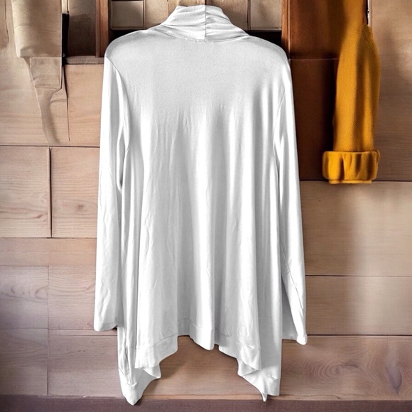 Chico’s Zenergy 2-in-1 Cardigan Jacket | White | Size 2 (L/12) | NWOT - Picture 10 of 12